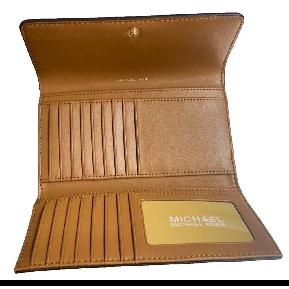 Michael Kors Jet Set Charm Vanilla/Acorn Large Trifold Wallet NWT 32F1GT9E3B - Picture 7 of 9